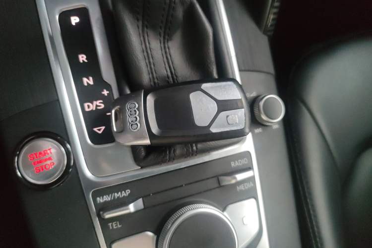Used Audi A3 2020 Restyled Sportback 35 TFSI Entry-Level China VI Emission Standard Vehicle Key