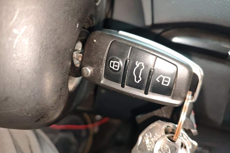 Used Audi A3 2020 Sportback 35 TFSI Fashion Edition China VI Emission Standard Vehicle Key