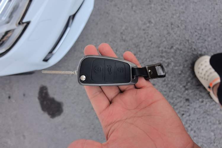 Used Audi A3 2020 Restyled Sportback 35 TFSI Entry-Level China VI Emission Standard Vehicle Key