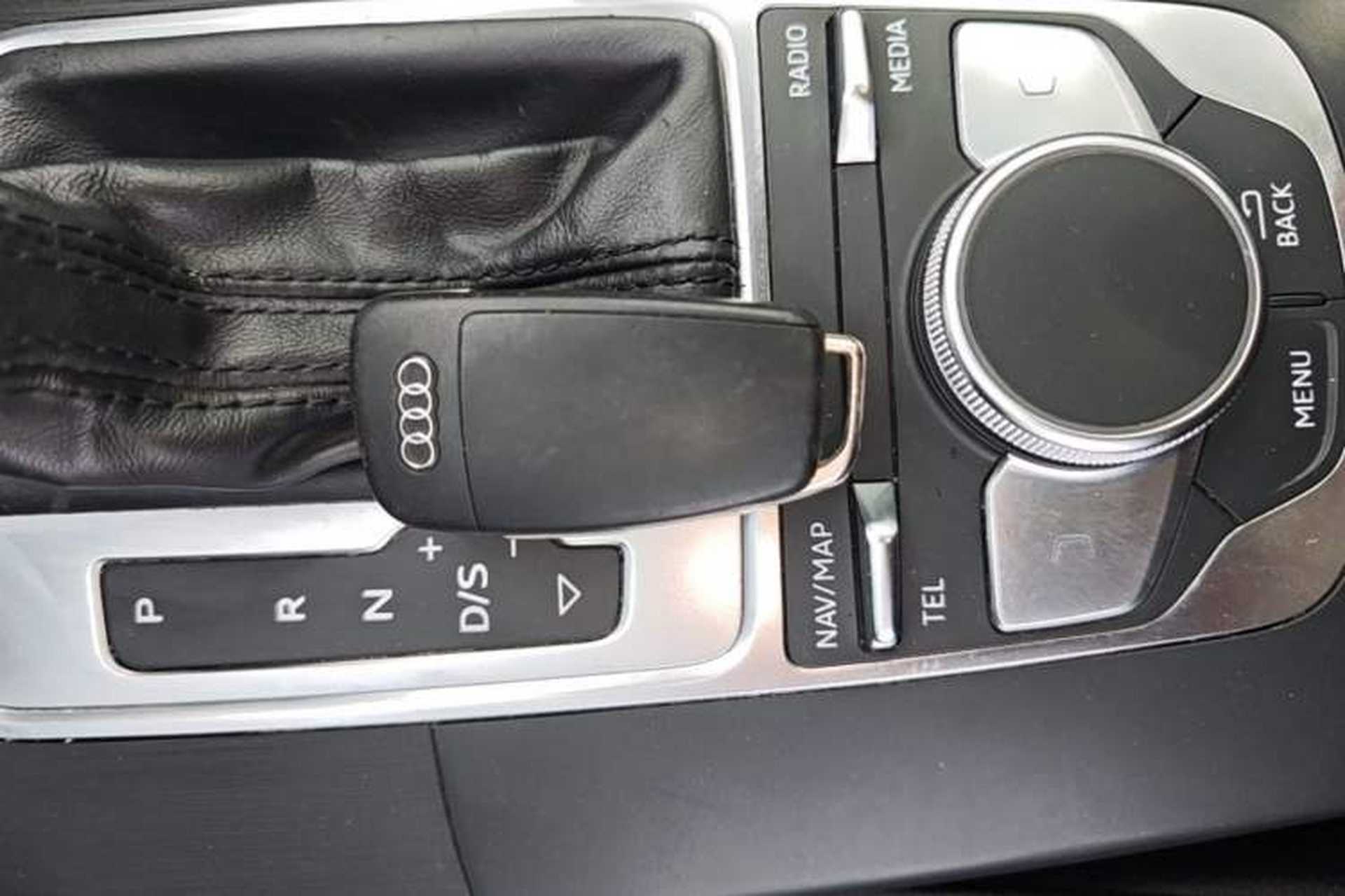 Used Audi A3 2020 Restyled Limousine 35 TFSI Ambition Version China VI Vehicle Key