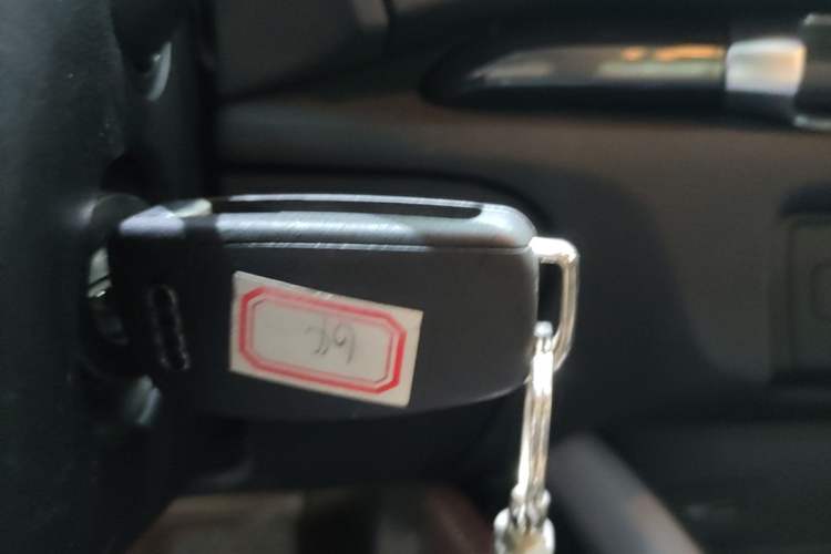 Used Audi A3 2020 Limousine 35 TFSI Fashion Edition China VI Emission Standard Vehicle Key