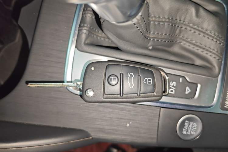 Used Audi A3 2020 Restyled Sportback 35 TFSI Entry-Level China VI Emission Standard Vehicle Key