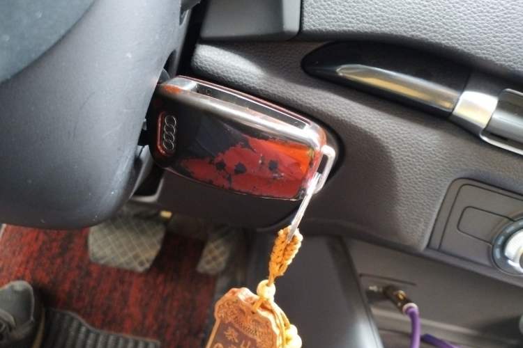 Used Audi A3 2020 Sportback 35 TFSI Fashion Edition China VI Emission Standard Vehicle Key