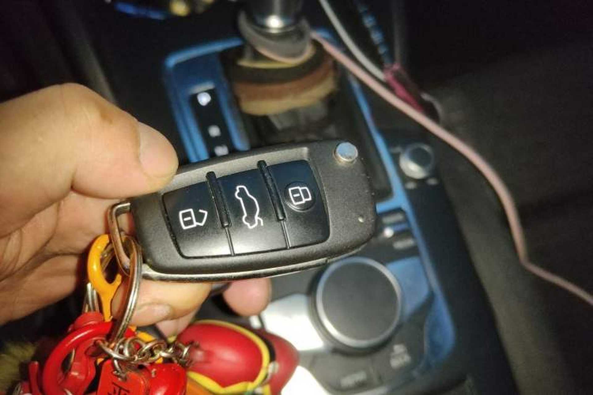 Used Audi A3 2020 Limousine 35 TFSI Sporty Version China VI Vehicle Key