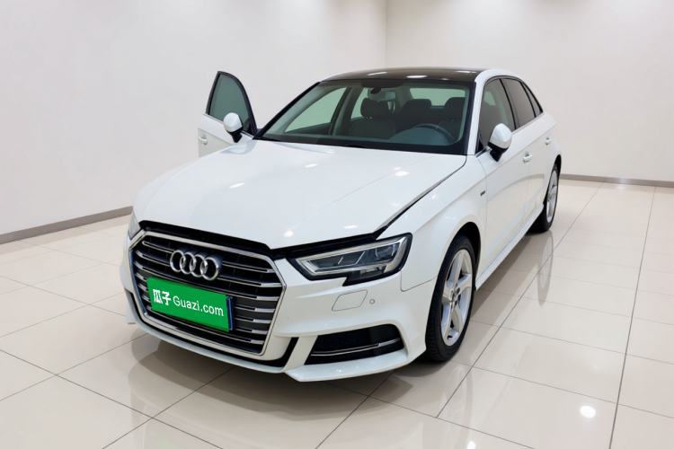 Audi A3 2020 Sportback 35 TFSI Fashion Edition China VI Emission Standard usado Guazi used car, China used car export, Used car for sale, Used cars, Cheapest cars for sale