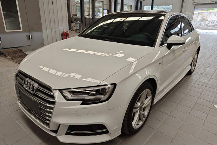 Used Audi A3 2020 Limousine 35 TFSI Fashion Edition China VI Emission Standard Guazi used car, China used car export, Used car for sale, Used  cars, Cheapest cars for sale