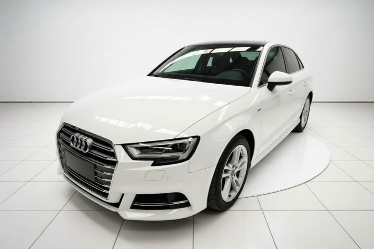 Audi A3 2020 Limousine 35 TFSI Fashion Edition China VI Emission Standard usado Guazi used car, China used car export, Used car for sale, Used cars, Cheapest cars for sale