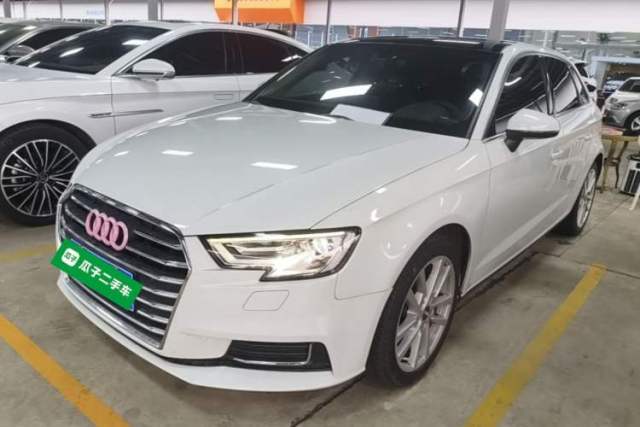 Ojetý Audi A3 2020 Restyled Sportback 35 TFSI Entry-Level China VI Emission Standard