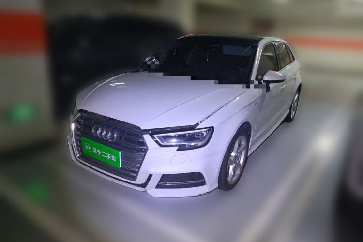 Used Audi A3 2020 Sportback 35 TFSI Fashion Edition China VI Emission Standard Guazi used car, China used car export, Used car for sale, Used cars, Cheapest cars for sale