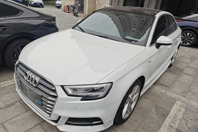 Used Audi A3 2020 Limousine 35 TFSI Fashion Edition China VI Emission Standard
