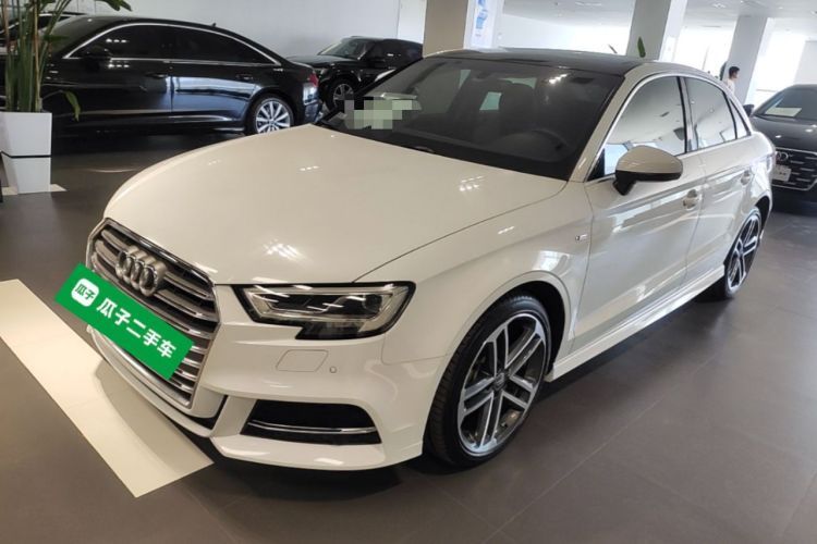 Used Audi A3 2020 Limousine 35 TFSI Sporty Version China VI Guazi used car, China used car export, Used car for sale, Used cars, Cheapest cars for sale