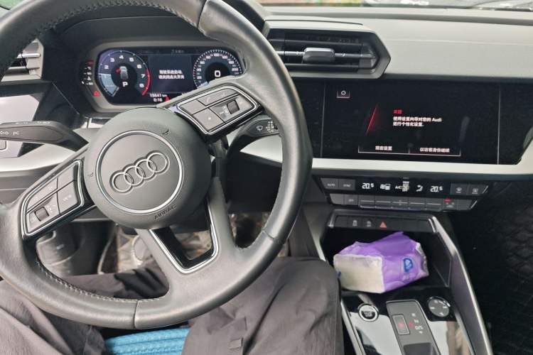 Used Audi A3 2021 Sportback 35 TFSI Advanced Sport Edition Audio And AC Panel