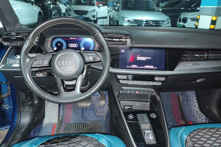 Used Audi A3 2021 Sportback 35 TFSI Fashionable Sports Model Center Console