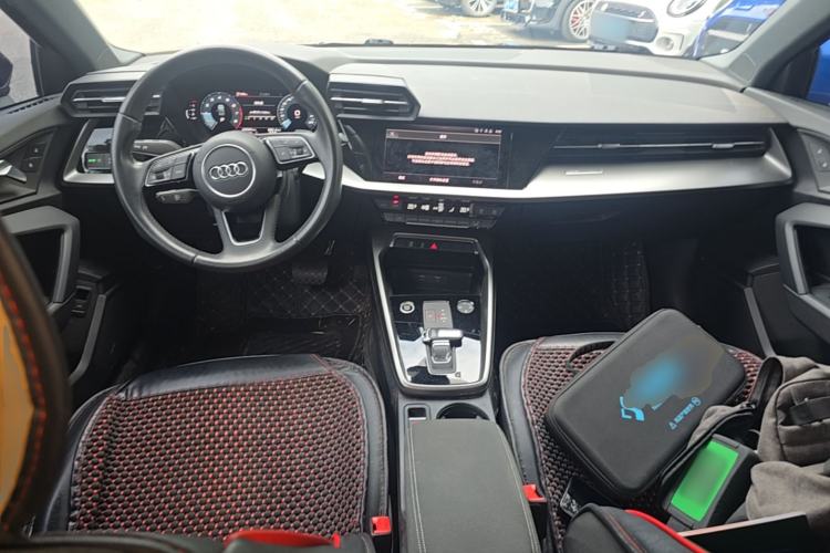 Used Audi A3 2021 A3L Limousine 35 TFSI Progressive Sport Edition Center Console