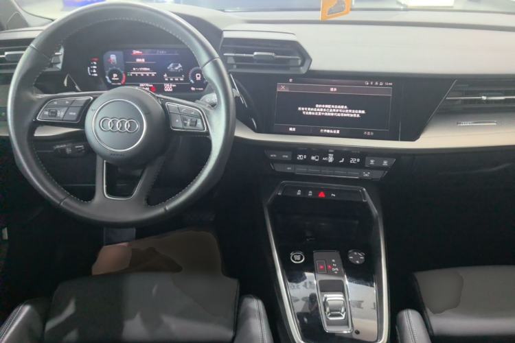 Used Audi A3 2021 Sportback 35 TFSI Fashionable Sports Model Center Console