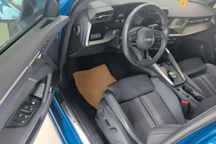 Used Audi A3 2021 Sportback 35 TFSI Fashionable Sports Model Driver Seat