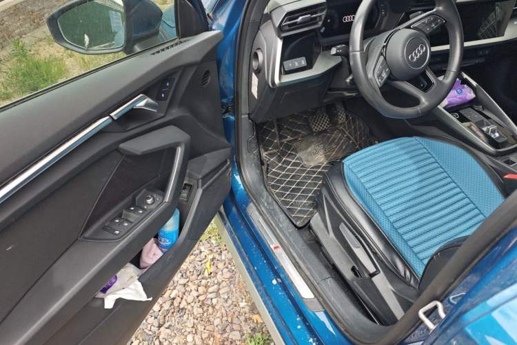 Used Audi A3 2021 Sportback 35 TFSI Advanced Sport Edition Driver Seat