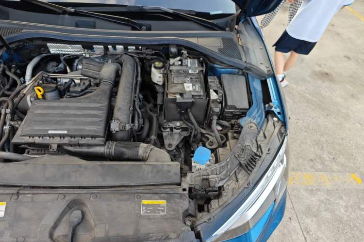 Used Audi A3 2021 Sportback 35 TFSI Fashionable Sports Model Engine Bay Left