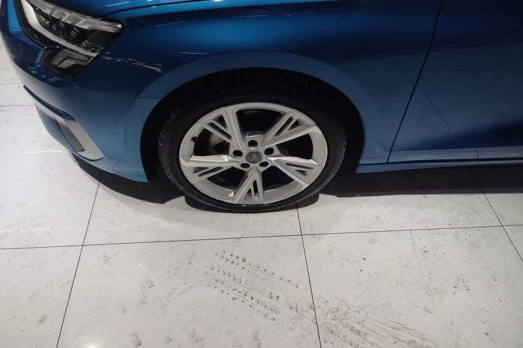 Used Audi A3 2021 Sportback 35 TFSI Stylish and Elegant Model Exterior 4