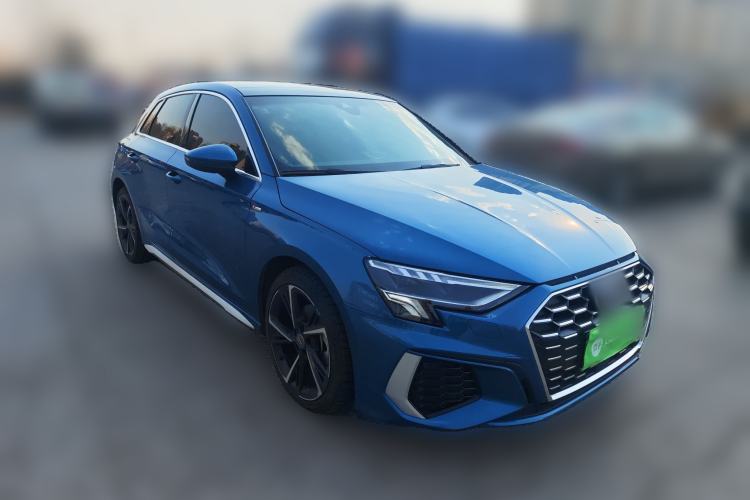 Used Audi A3 2021 Sportback 35 TFSI Advanced Sport Edition Front Right 45 Deg