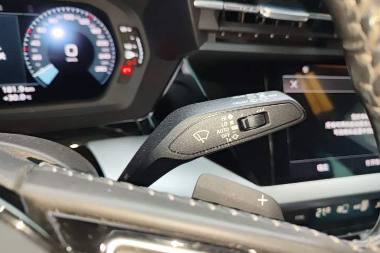 Used Audi A3 2021 Sportback 35 TFSI Fashionable Sports Model Gear Lever