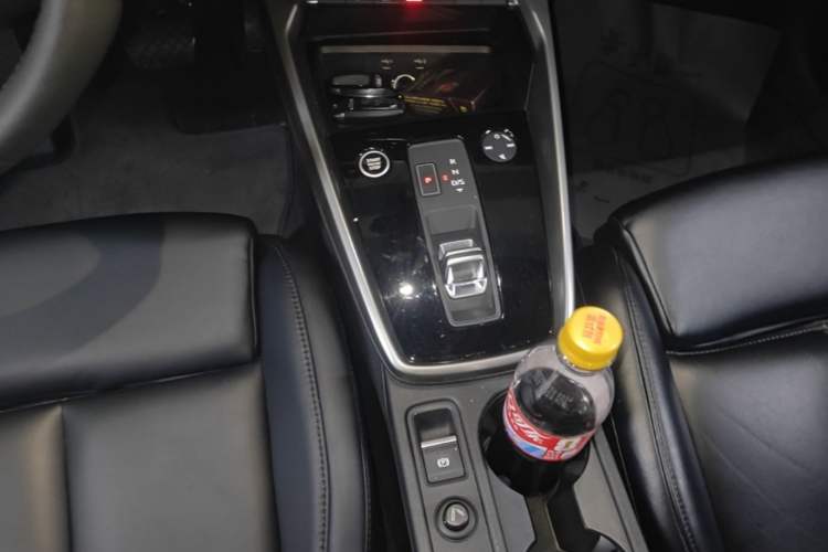 Used Audi A3 2021 A3L Limousine 35 TFSI Progressive Sport Edition Gear Lever