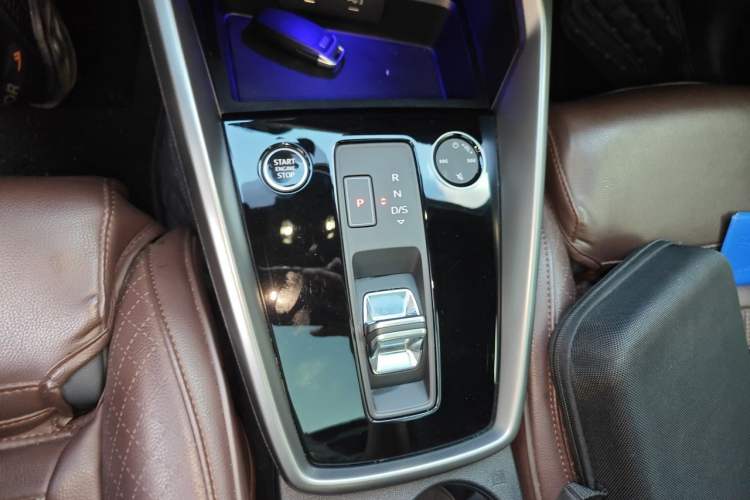 Used Audi A3 2021 Sportback 35 TFSI Fashionable Sports Model Gear Lever