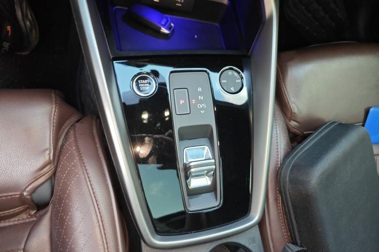 Used Audi A3 2021 Sportback 35 TFSI Fashionable Sports Model Gear Lever