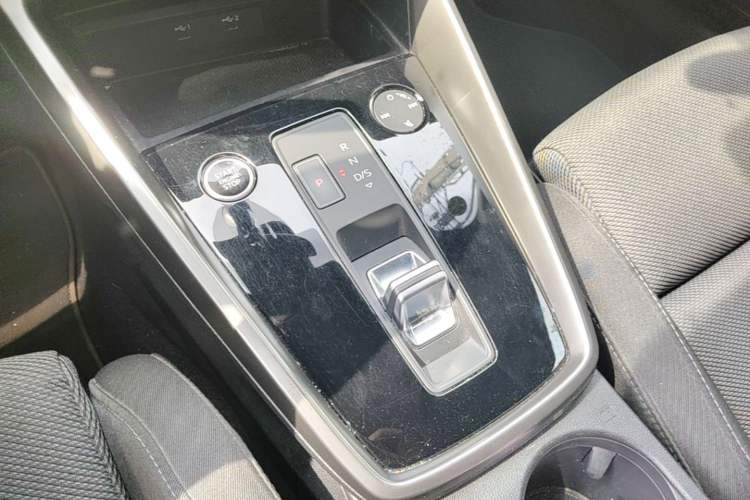 Used Audi A3 2021 A3L Limousine 35 TFSI Ambition Style Edition Gear Lever