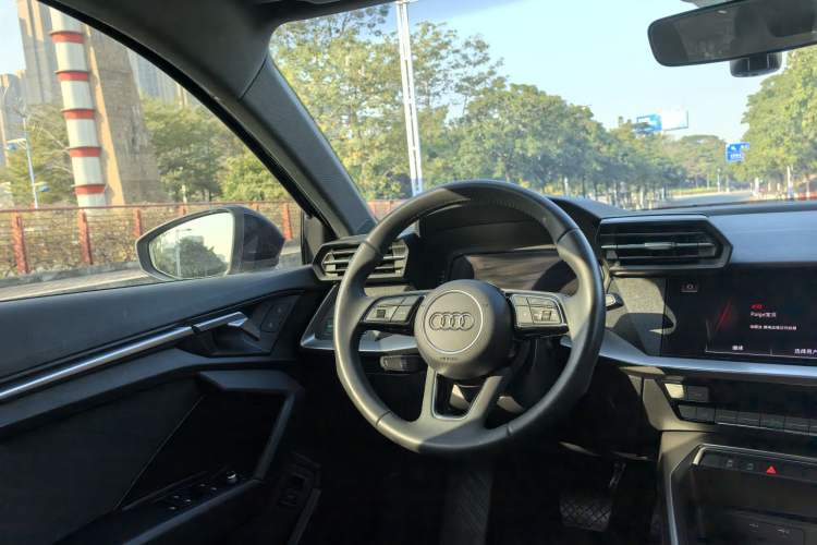 Used Audi A3 2021 A3L Limousine 35 TFSI Progressive Sport Edition Interior 4