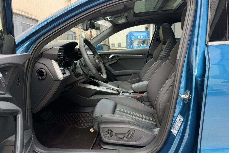 Used Audi A3 2021 Sportback 35 TFSI Fashionable Sports Model Left Front Seat