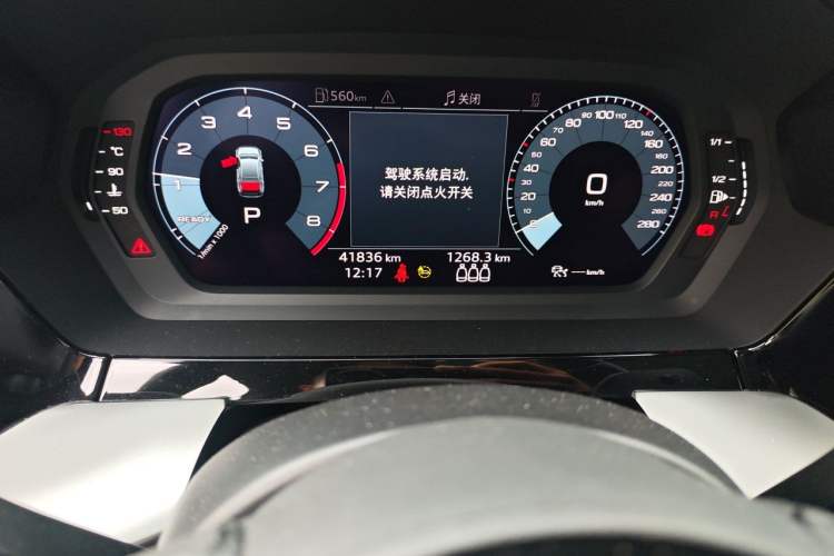 Used Audi A3 2021 A3L Limousine 35 TFSI Fashionable and Elegant Model Odometer Close Up