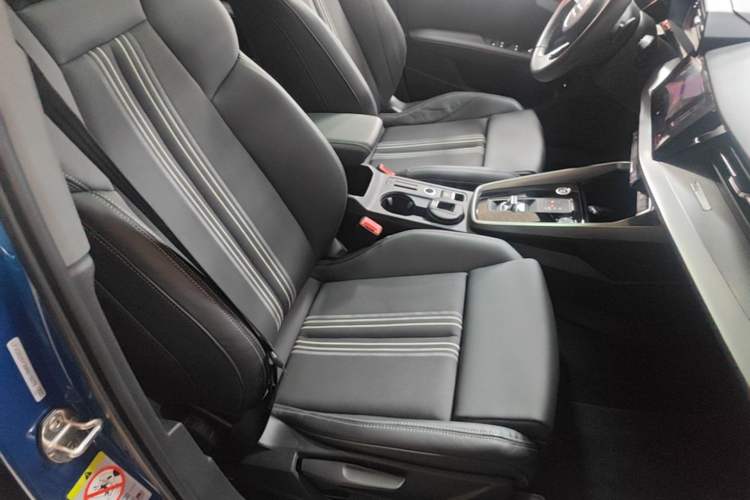 Used Audi A3 2021 Sportback 35 TFSI Fashionable Sports Model Right Front Seat
