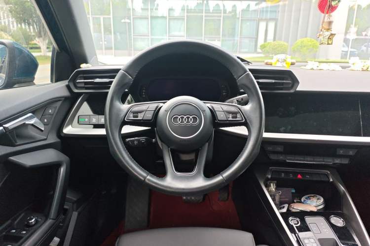 Used Audi A3 2021 A3L Limousine 35 TFSI Fashionable and Elegant Model Steering Wheel