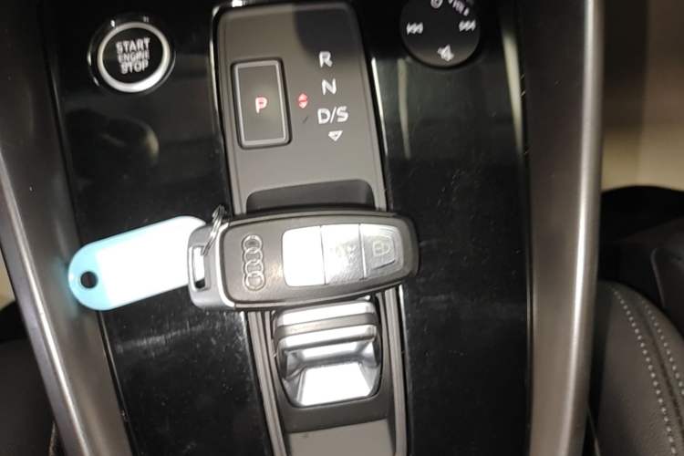 Used Audi A3 2021 A3L Limousine 35 TFSI Fashionable and Elegant Model Vehicle Key