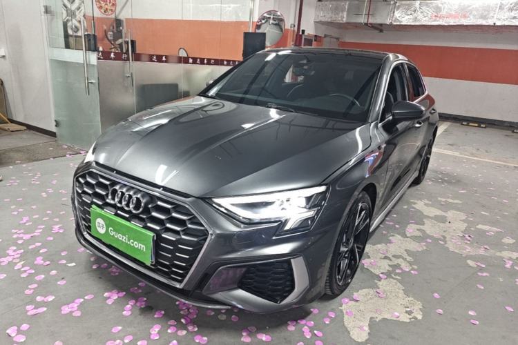 Used Audi A3 2021 Sportback 35 TFSI Fashionable Sports Model Guazi used car, China used car export, Used car for sale, Used  cars, Cheapest cars for sale