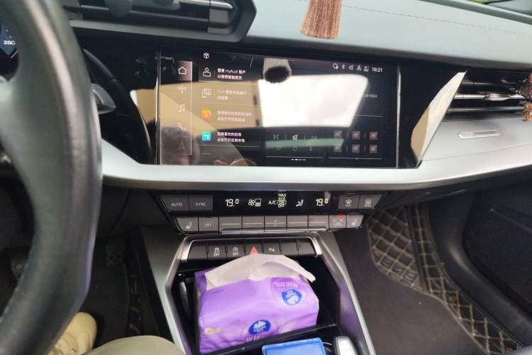 Used Audi A3 2021 A3L Limousine 35 TFSI Fashionable and Elegant Model Audio And AC Panel