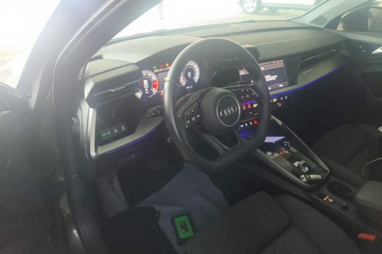 Used Audi A3 2021 A3L Limousine 35 TFSI Luxury Sport Edition Center Console