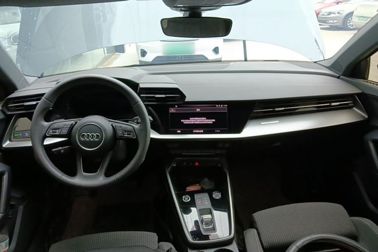 Used Audi A3 2021 A3L Limousine 35 TFSI Progressive Sport Edition Center Console