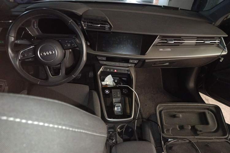Used Audi A3 2021 Sportback 35 TFSI Advanced Sport Edition Center Console