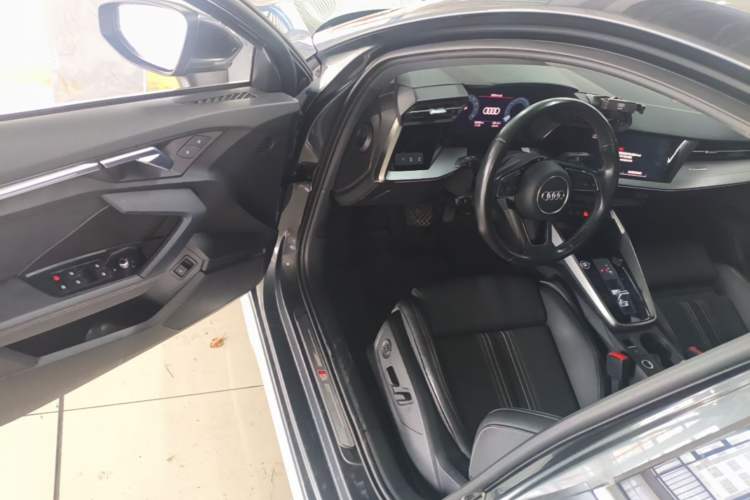Used Audi A3 2021 Sportback 35 TFSI Fashionable Sports Model Driver Seat
