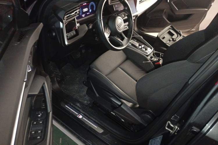 Used Audi A3 2021 Sportback 35 TFSI Advanced Sport Edition Driver Seat