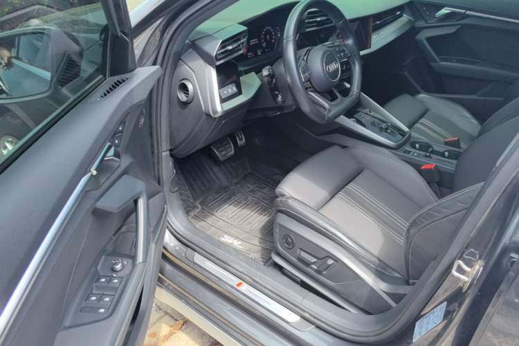 Used Audi A3 2021 Sportback 35 TFSI Fashionable Sports Model Driver Seat