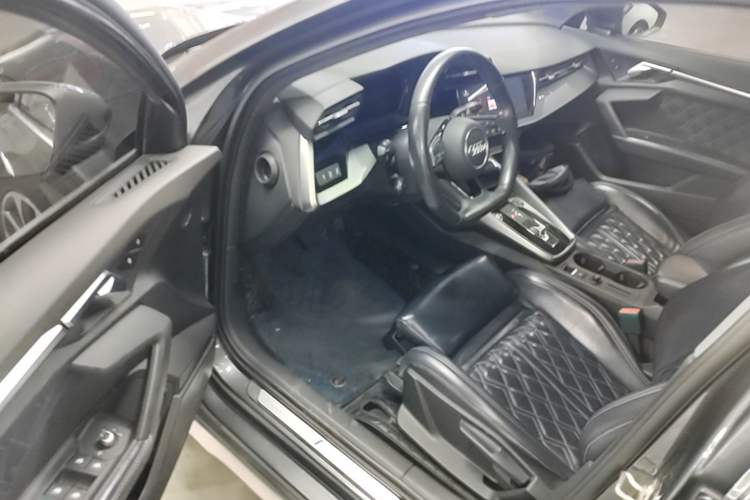 Used Audi A3 2021 Sportback 35 TFSI Advanced Sport Edition Driver Seat