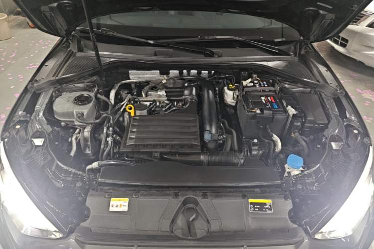 Used Audi A3 2021 Sportback 35 TFSI Fashionable Sports Model Engine Bay