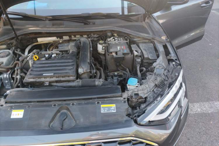 Used Audi A3 2021 A3L Limousine 35 TFSI Fashionable and Elegant Model Engine Bay Left