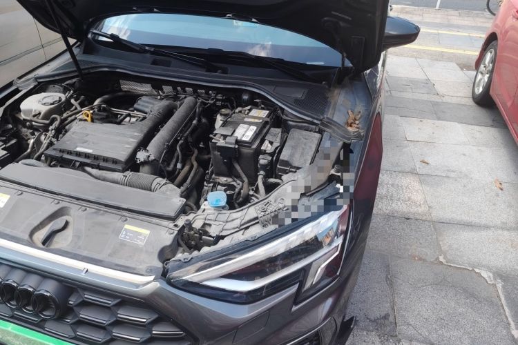 Used Audi A3 2021 Sportback 35 TFSI Fashionable Sports Model Engine Bay Left