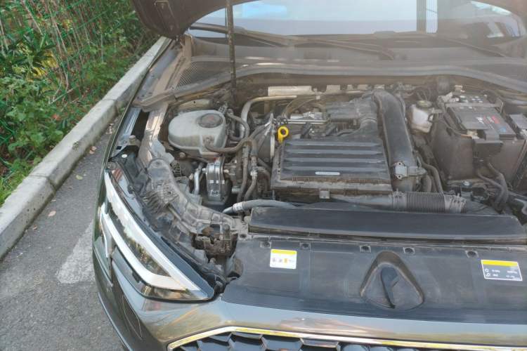 Used Audi A3 2021 A3L Limousine 35 TFSI Fashionable and Elegant Model Engine Bay Right