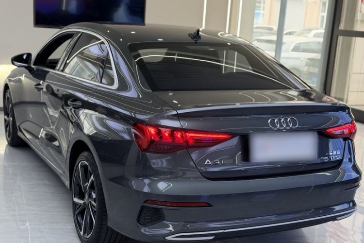 Used Audi A3 2021 A3L Limousine 35 TFSI Fashionable and Elegant Model Exterior 3