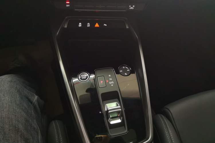 Used Audi A3 2021 Sportback 35 TFSI Fashionable Sports Model Gear Lever